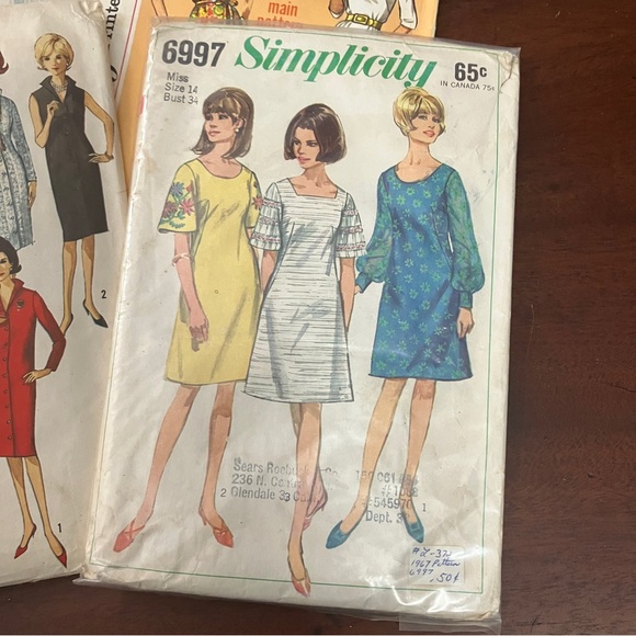 Lot of 6 Vintage 1960's Women's Sewing Patterns Size 14 - Picture 2 of 8